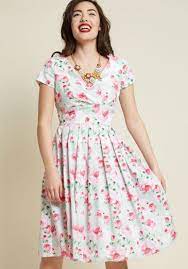 15 Flattering Summer Dresses For A Big Bust And Tummy That You Will Love Modest Summer Dresses Summer Dresses Summer Dresses With Sleeves