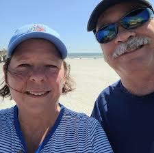 Where is Kayla, the former Pet Smart groomer in Hendersonville, NC, working  now?