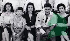 فيلم بنت 17 زبيدة ثروت و احمد رمزي ووداد حمدي historical figures historical art