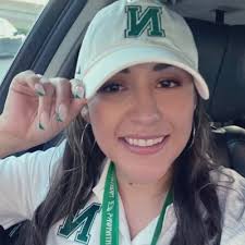 Lissy Earl Beach (@mbeacham0907)