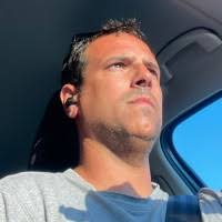 60+ perfiles de «Ernest I»