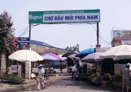 Là khu chợ đầu mối nổi tiếng sầm uất nhất khu vực phía bắc, chuyên trung chuyển các mặt hàng thời trang quảng châu như túi xách, giày, váy áo,. Tá»•ng Cty ThÆ°Æ¡ng Máº¡i Ha Ná»™i Co Xam Pháº¡m Quyá»n Lá»£i NgÆ°á»i Lao Ä'á»™ng Bao Dan Sinh