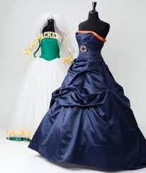 Bridal Bonanza Bears Packer Wedding Gowns Packers Wedding Chicago Bears Wedding Bear Wedding