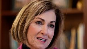 Christine Doolittle's Instagram, Twitter & Facebook