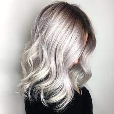 Platinum And Pretty Longhairstyles Longhairinspiration Hairstyle Haircolor Hairgoals Hairootd Hairenvy Hair Cabelo Loiro Platinado Loiro Cabelo Loiro