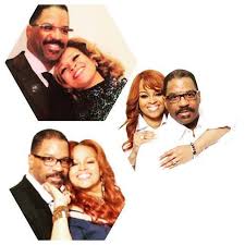 How To Make An Interesting Art Piece Using Tree Branches Ehow Christian Music Artists Gospel Singer Gospel Music