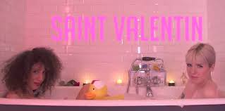 Il choisit un nom de scène: Orelsan 2 Rappeuses Feministes Le Clashent Avec Leur Version Du Titre Saint Valentin Clip Raprnb