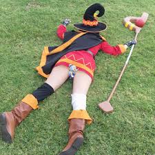Megumin Classic Pose Cosplay (self) : rKonosuba