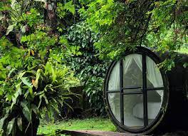 Konservasi, berlokasi di laboratorium lapangan. 18 Tempat Glamping Menarik Di Malaysia Yang Seronok Mesra Alam