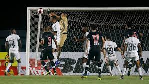 Botafogo e vasco protagonizaram um clássico equilibrado no nilton santos na noite deste domingo botafogo empata com o vasco em são januário e garante classificação para as oitavas por ter. Como Assim Em Gafe Canal Antecipa Duelo Botafogo X Vasco Na Taca Rio Fogaonet
