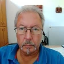 Hello old man My name is Shari Bray I am 60 I wonder how far away we are  Can you tell me where you are from?