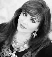 Patsy Subia's Instagram, Twitter & Facebook