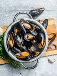 Recette Papillotes De Moules Au Fenouil En 2020 Fenouil Preparer Des Moules Bulbe De Fenouil
