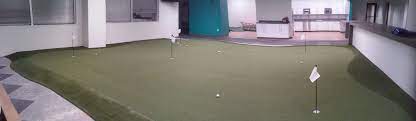 Happy Havefunatworkday Create A Fun Break Room For Employees With A Synlawn Golf Putting Green Like This One At Great America Offer Design Golf Putting Green