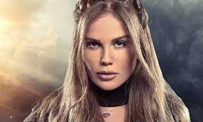 الهيبة مسلسل سوري لبناني تم إنتاجة سنة 2017 أُعد للعرض في موسم رمضان 1438 هـ على قنوات إم بي سي دراما، وإم تي في اللبنانية، وشبكة أوربت شوتايم، من إنتاج شركة سيدرز آرت برودكشن، وتأليف وسيناريو وحوار هوزان عكو، وإخراج سامر برقاوي، ومن بطولة الفنان السوري. Ø¯ÙˆÙ„Ø© ÙÙ„Ø³Ø·ÙŠÙ† Ù†ÙŠÙƒÙˆÙ„ Ø³Ø§Ø¨Ø§ Ù‡Ù†Ø§Ùƒ Ù…Ù† ÙŠØ²Ø¹Ø¬Ù‡ Ù†Ø¬Ø§Ø­ÙŠ ÙÙŠ Ø§Ù„Ù‡ÙŠØ¨Ø© ÙˆØ¯ÙˆØ± Ø³Ù…ÙŠØ© Ù„Ø§ ÙŠØ´Ø¨Ù‡Ù†ÙŠ ÙÙ† ÙˆØ«Ù‚Ø§ÙØ©