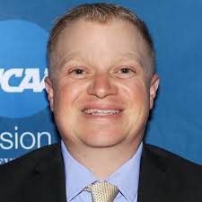 weezy (@warren_strong)