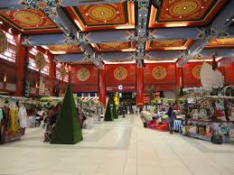 China Shopping Court At Ibn Battuta Mall China Shopping Asia Travel Travel