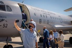 Se publican también opiniones, notas y análisis de historia militar. La Aerolinea De La Fuerza Aerea Argentina Amplia Sus Rutas Con Un Avion Fokker F 28 Noticias Infodefensa America