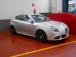 Image result for Argento Alfa 2011 Alfa-Romeo