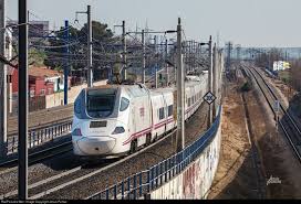 Renfe Bombardier Talgo 130 At Madrid Spain By Jesus Portas At Madrid Tren De Alta Velocidad Tren