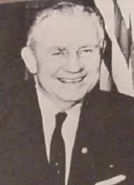 Lester St. John (1977)