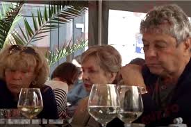Şi chiar nu mă aşteptam la el să facă o asemenea afirmaţie. Video Exclusiv Cum ReacÈ›ioneazÄƒ Lumea Cand Il Luce IÈ™i Face ApariÈ›ia Mircea Lucescu Idol Pentru Toate GeneraÈ›iile Evenimentul Zilei
