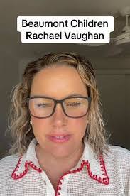 Dawn Wakefield's Instagram, Twitter & Facebook