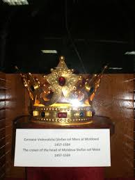 Sabia lui stefan cel mare se afla expusa la muzeul topkapi sarayi din istanbul, iar in colectia de arme aflate in. Sabia Si Coroana Lui Stefan Cel Christian Adventure Facebook