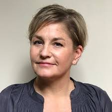 Brenda Bentley's Instagram, Twitter & Facebook