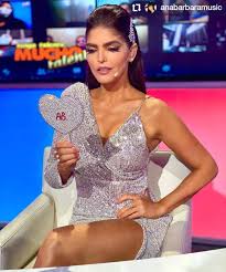 Cantante, compositora, y orgullosamente mexicana. Fans De Ana Barbara Home Facebook