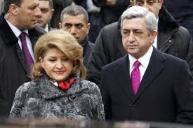 Die frau armenien, kontaktanzeigen armenien. Armenian President Wins Re Election Rivals Allege Election Fraud