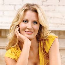 Sandra Lee's First Novel Bears Resemblance to Her Own Love Life