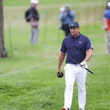 2020 @usopengolf champion 8x @pgatour winner 2019 dubai desert classic champion on @europeantour foundation> @brysondfoundation brysondechambeau.com. Bryson Dechambeau S Driver Snaps On Seventh Tee At Us Pga