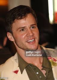 Royce Edwards's Instagram, Twitter & Facebook