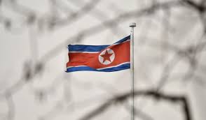 Hubungan antara korea utara dan malaysia hampir dibekukan sejak terjadi pembunuhan pada 2017 terhadap saudara tiri pemimpin korea utara kim jong un yang terasing di bandara internasional kuala lumpur. Korea Utara Ancam Putuskan Hubungan Diplomatik Dengan Malaysia Ini Sebabnya