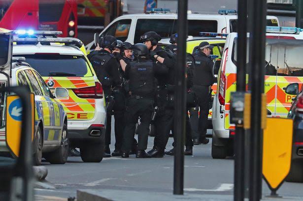 London Bridge terror attack: ile ilgili görsel sonucu"