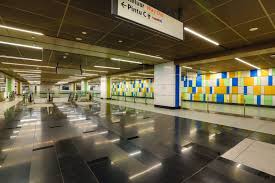 The maluri station is an integrated light rapid transit (lrt) and mass rapid transit (mrt)1 located on the eastern fringe of kuala lumpur near and named after taman maluri (malay; Maluri Mrt Station Big Kuala Lumpur