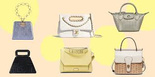Sacs A Main Printemps Ete 2020 Les 15 Tendances A Adopter Cosmopolitan Fr Le sac lady dior bien sûr, mais aussi le sac dior saddle avec sa forme de selle. sacs a main printemps ete 2020 les 15