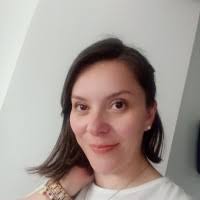 90+ perfiles de «Sandy Vidal»