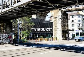 ein spaziergang entlang der limmat zu den markthallen im viadukt markthalle frau gerolds garten halle