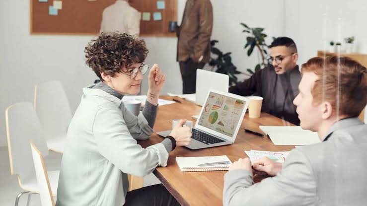 11 simple ways to enhance your company reputation - Igniyte