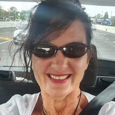 Robyn Smartt in people