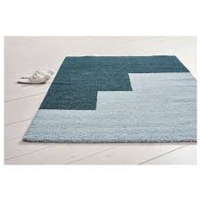 Und mit der richtigen pflege bleiben die bodenbeläge extralange schön. Kongstrup Teppich Langflor Hellblau Grun 133x195 Cm Ikea Schweiz