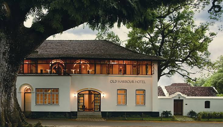 OLD HARBOUR HOTEL