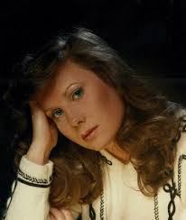 Bernadette Larson's Instagram, Twitter & Facebook