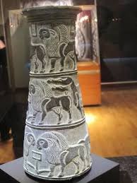 Iran Jiroft Soapstone Vase Ca 3000 Bc اثر هنری تمدن جیرفت حدود ۳۰۰۰ سال پیش از میلاد Age Du Bronze Mesopotamie Art