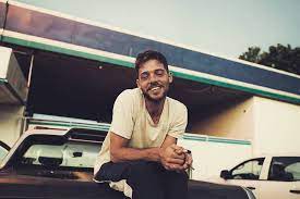 11 de agosto de 2020. Estoy Solo Y Sin Auto Que Es Lo Que Hace Santi Maratea En Miami