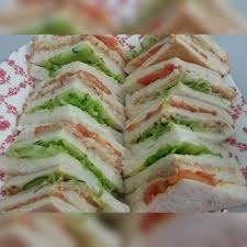Lihat juga resep tuna sandwich ala chef turnip enak lainnya. Diari Suri Bekerjaya Sandwich Sardin Tuna