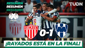 Las chivas resurgen ante unos pumas aturdidos. Liga Mx Mexican Soccer League Soccer Liga Mexicana Greatnesswithinus Life