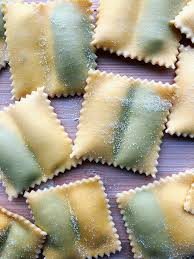 Sayang lagi kehabisan bawang bombay jadi berasa ada yg kurang ga perlu. Ravioli Doppio Salute
